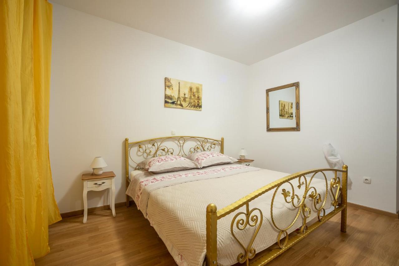 Apartments Sandrina Врси Екстериор снимка